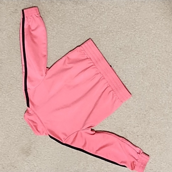 Adidas Jacket Girls Size 2T Spring Summer Outdoor Deep Pink Black Stripes - Picture 5 of 8
